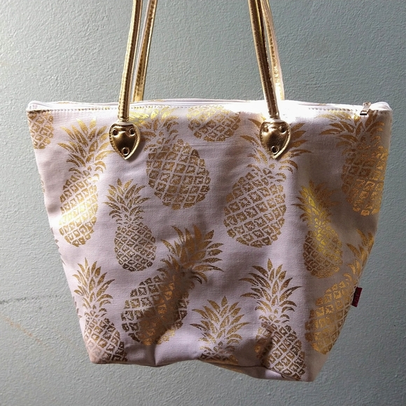 N. Coil Handbags - Canvas pineapple bag